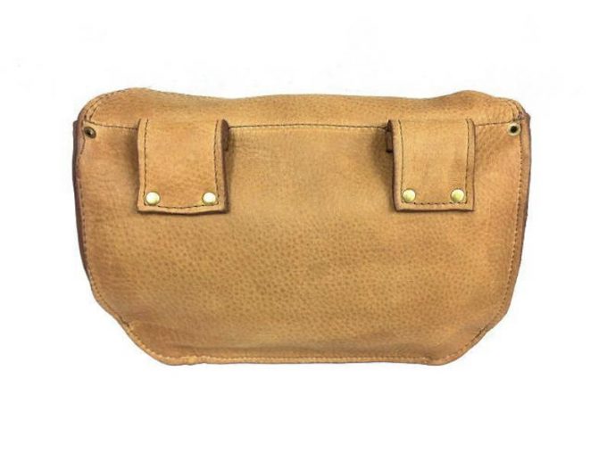 פאוץ' עור חום כאמל מעוצב בעבודת יד - דגם רוכסן אדום