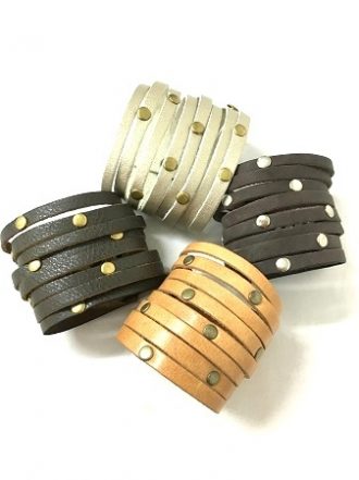 צמיד עור קלאסי לאישה מעוצב בעבודת יד