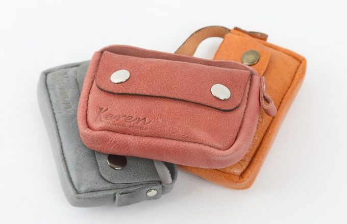 ארנק עור קטן לאישה עשוי בעבודת יד