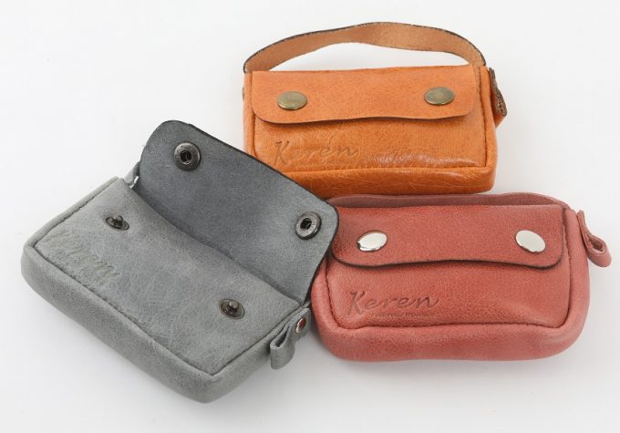 ארנק עור קטן לאישה עשוי בעבודת יד