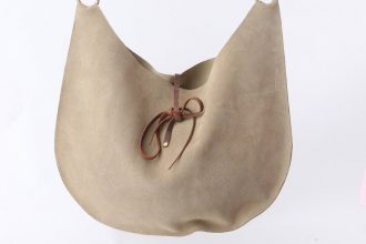 תיק מעור זמש מעוצב לאישה בעבודת יד - דגם ירח גוון ירוק בהיר