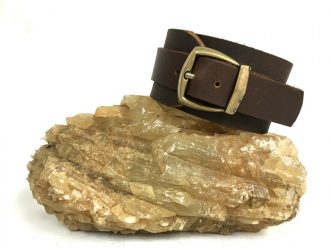 צמיד עור חום מעוצב בעבודת יד - לגבר