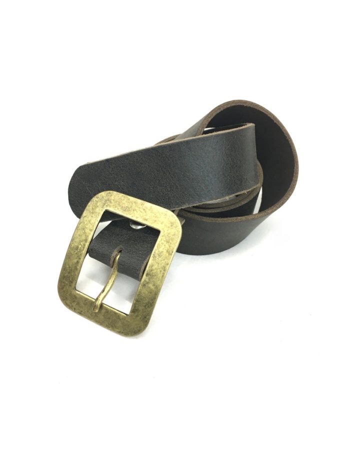 חגורת עור שחורה/ חומה לאישה מעוצבת בעבודת יד