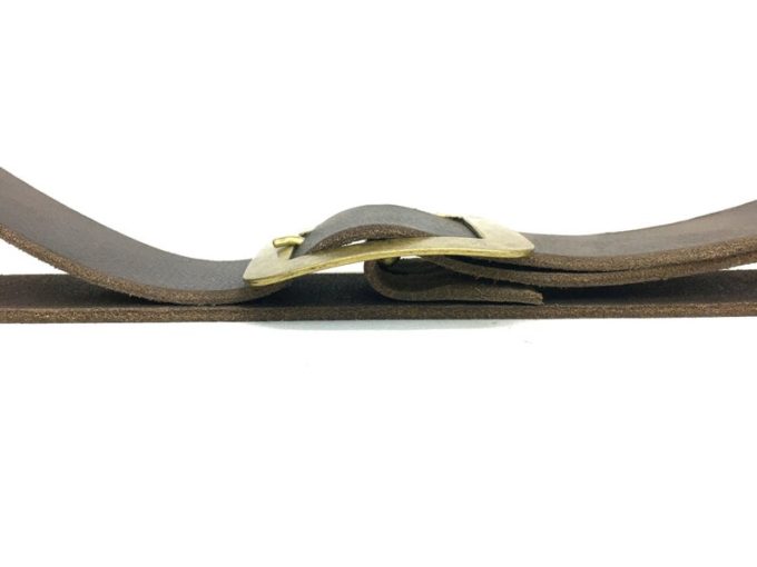 חגורת עור שחורה/ חומה לאישה מעוצבת בעבודת יד