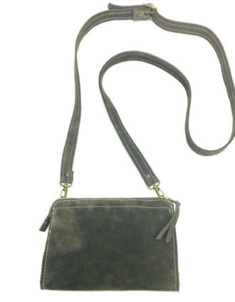 תיק עור זמש קטן עשוי בעבודת יד