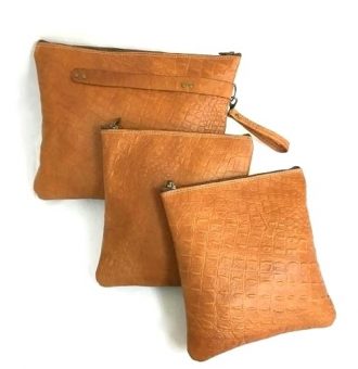 סט תיקי עור מהודר לטלית ותפילין מעוצבים בעבודת יד - דגם קרוקו